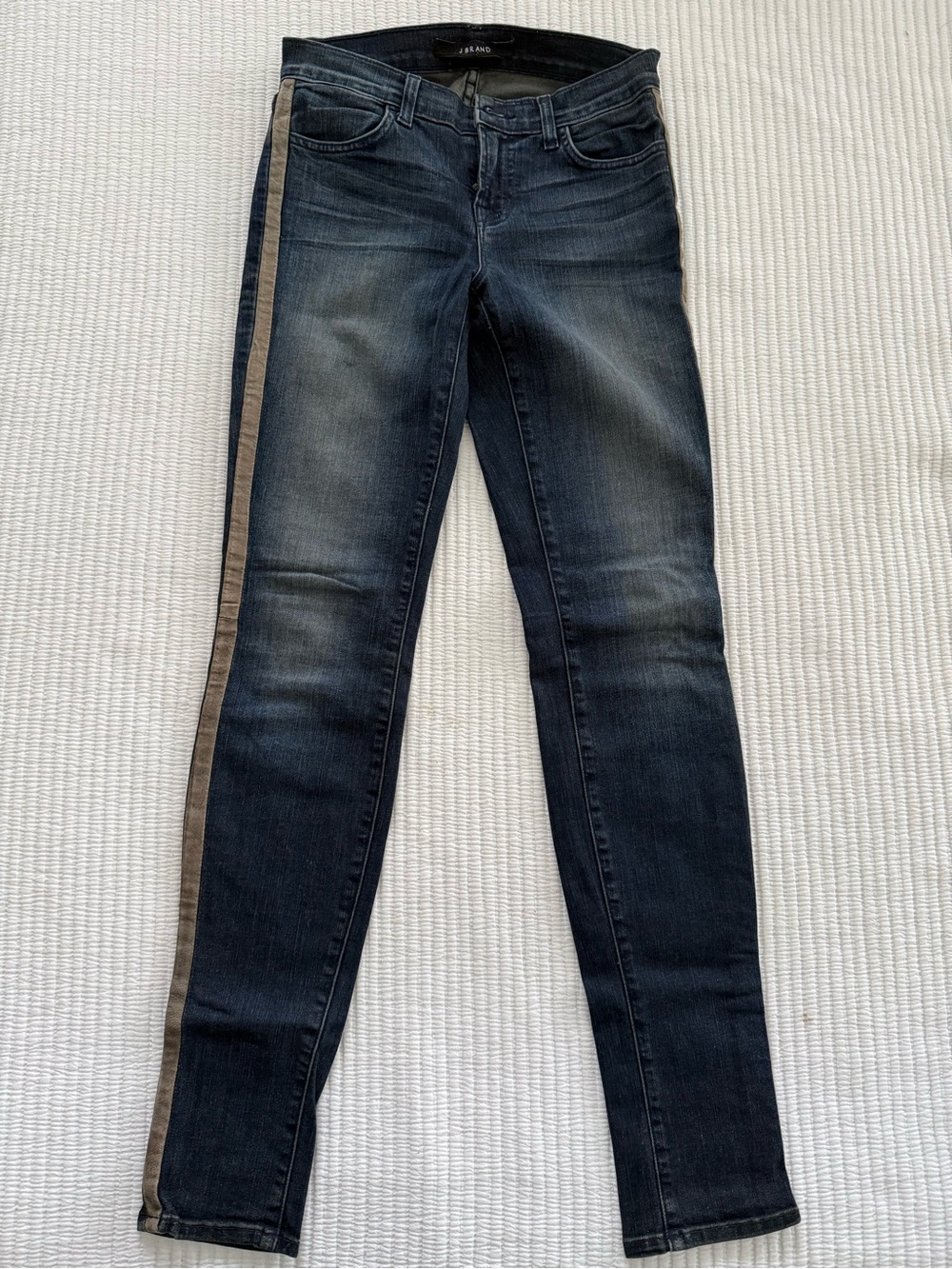 J Brand Kacie Skinny Jeans with Grey Side Stripe